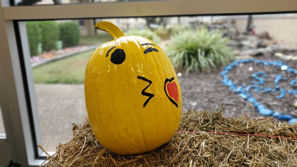emoji pumpkins